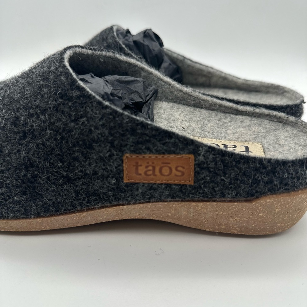 Taos Woollery Gray Wool Slip on Comfort Clogs Women's 10.5